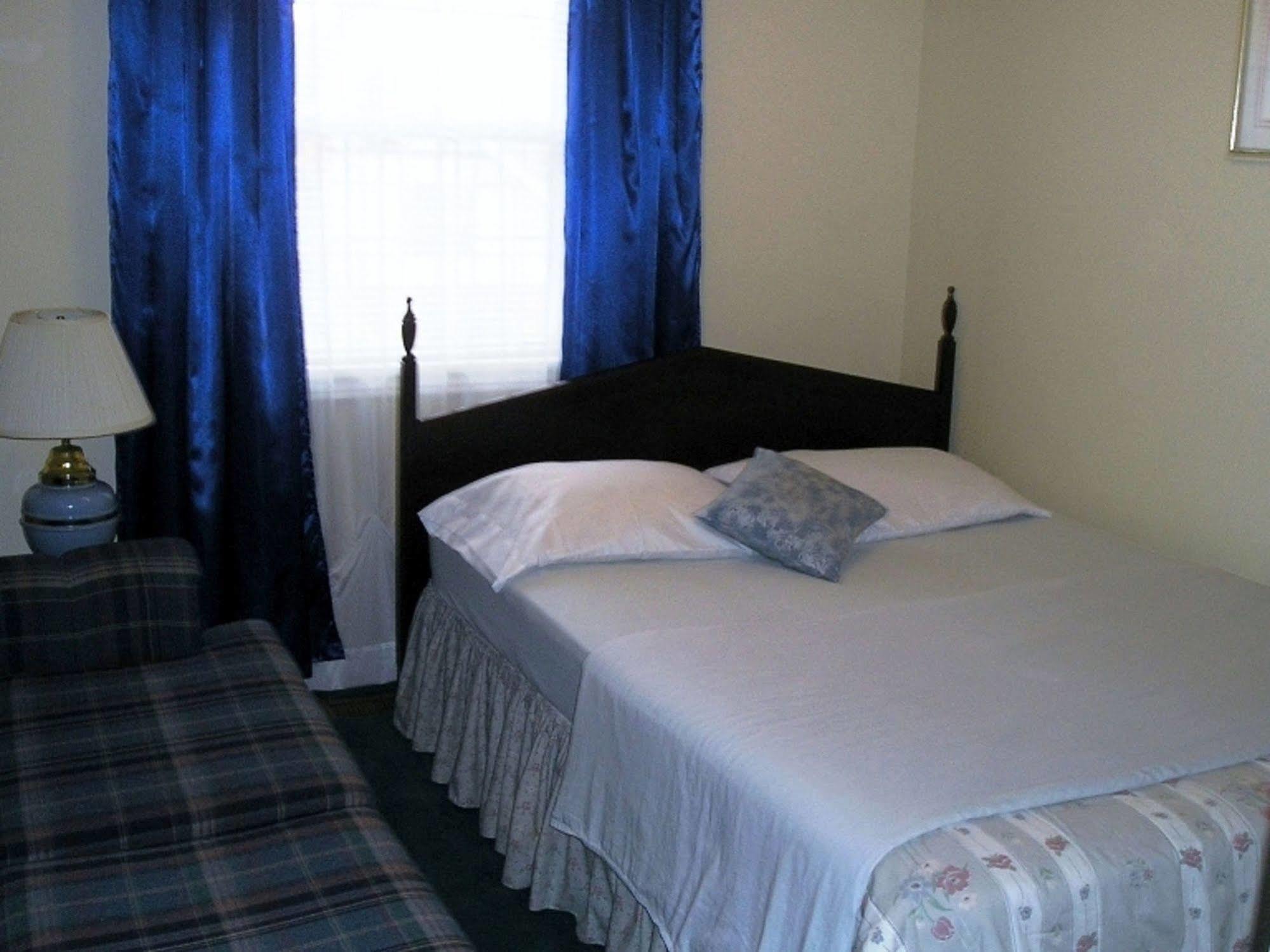Susan's Bed & Breakfast Niagara Falls